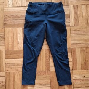 Athleta Women's Dark Teal Contender Capri Style with Zipped Pockets Leggings XS